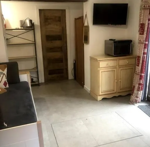La Grangette Apartment B Great Location